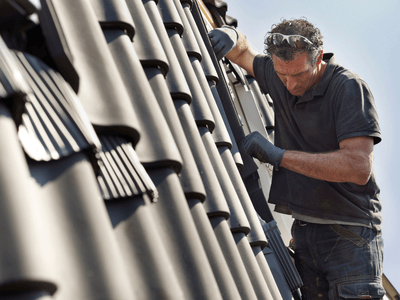 About Leaking Skylight Repair Pros South Amana, IA